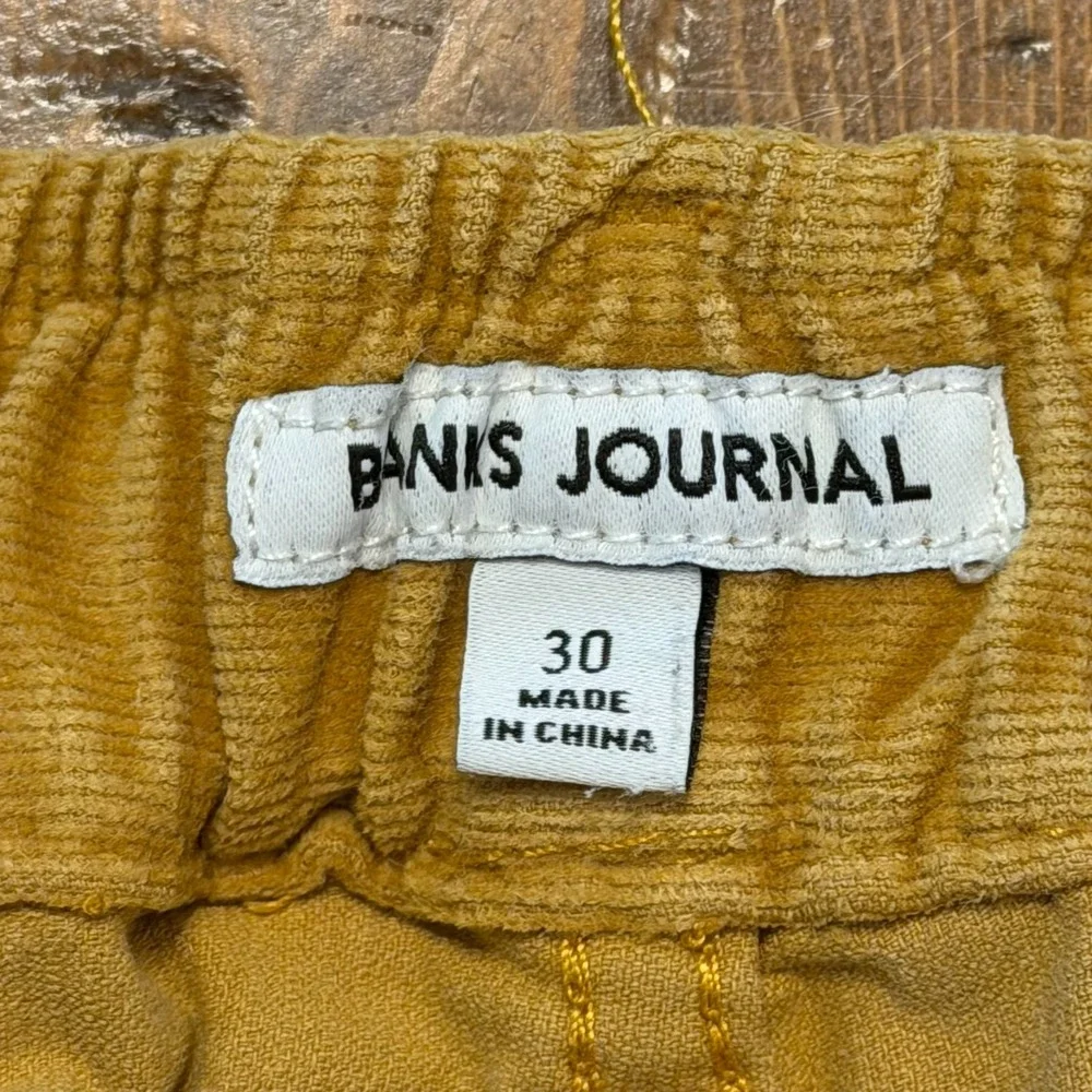Banks Journal Corduroy Shorts Men's 30 Camel Stretch Casual Beach Skate Surf